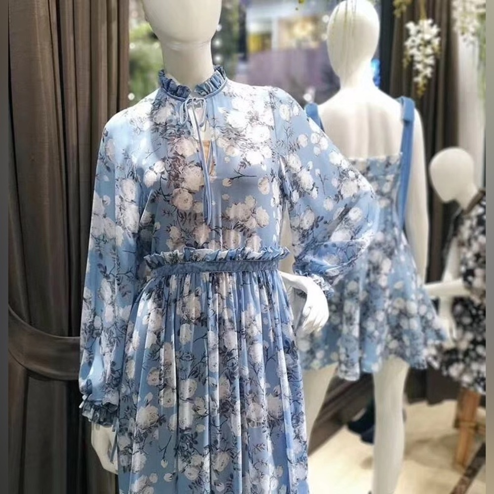 Thai Designer Elegant Floral Blue Maxi Dress - Picture 4 of 6